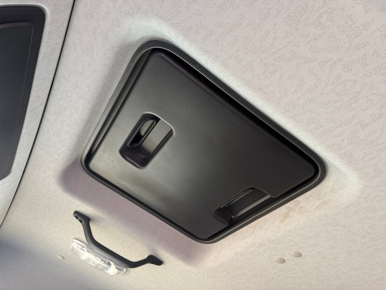 Camião de caixa aberta/ Plataforma Mercedes-Benz Arocs 1827 A 4x4 Arocs 1827 A 4x4, Ex-!: foto 7 Camião de caixa aberta/ Plataforma Mercedes-Benz Arocs 1827 A 4x4 Arocs 1827 A 4x4, Ex-!: foto 7