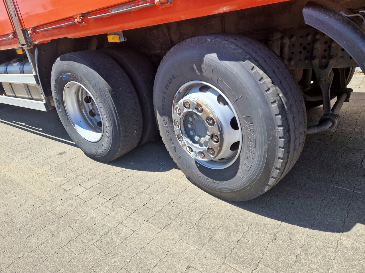 Mercedes-Benz Arocs 2545 L/6x2/4 Arocs 2545 L/6x2/4, Atlas Kran, 145.2-A19 VB, 9,4m-1.51 to, Lenkachse, entlastbar, Retarder, Klima, - Camião grua, Camião de caixa aberta/ Plataforma: foto 4 Mercedes-Benz Arocs 2545 L/6x2/4 Arocs 2545 L/6x2/4, Atlas Kran, 145.2-A19 VB, 9,4m-1.51 to, Lenkachse, entlastbar, Retarder, Klima, - Camião grua, Camião de caixa aberta/ Plataforma: foto 4