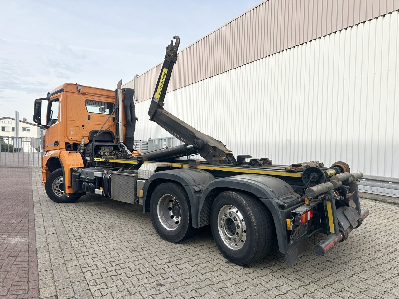 Locação financeira de Mercedes-Benz Arocs 2552 L 6x2 Arocs 2552 L 6x2, Lenk-/Liftachse Mercedes-Benz Arocs 2552 L 6x2 Arocs 2552 L 6x2, Lenk-/Liftachse: foto 12
