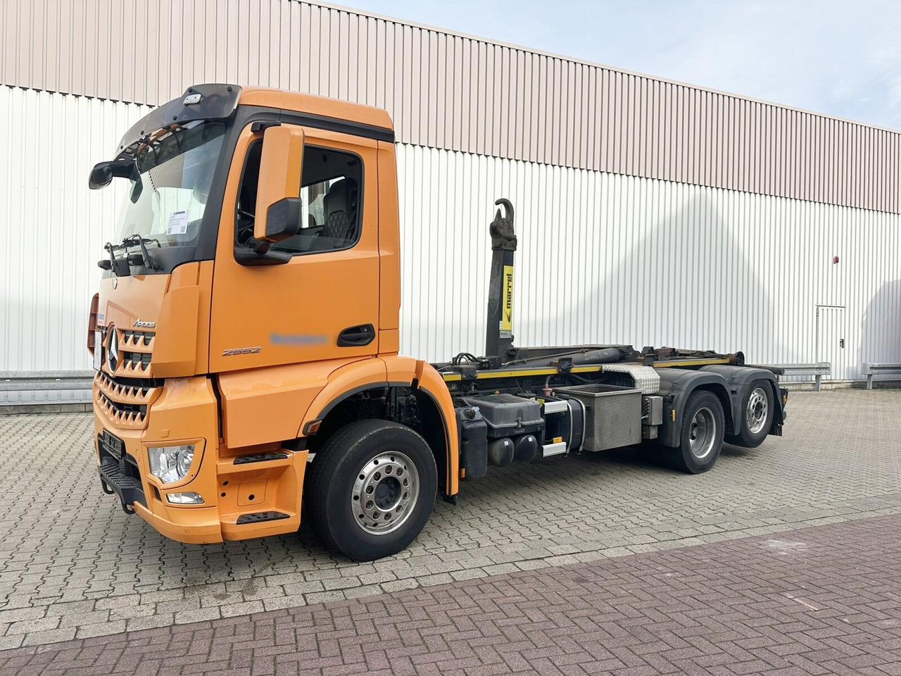 Locação financeira de Mercedes-Benz Arocs 2552 L 6x2 Arocs 2552 L 6x2, Lenk-/Liftachse Mercedes-Benz Arocs 2552 L 6x2 Arocs 2552 L 6x2, Lenk-/Liftachse: foto 14