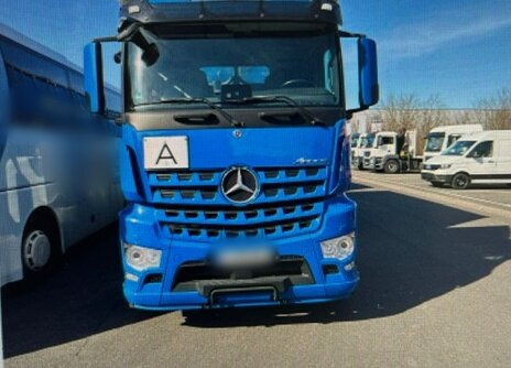 Mercedes-Benz Arocs 2553 L 6x2 Arocs 2553 L 6x2, Lenk-/Liftachse, Navi - Camião polibenne: foto 2 Mercedes-Benz Arocs 2553 L 6x2 Arocs 2553 L 6x2, Lenk-/Liftachse, Navi - Camião polibenne: foto 2