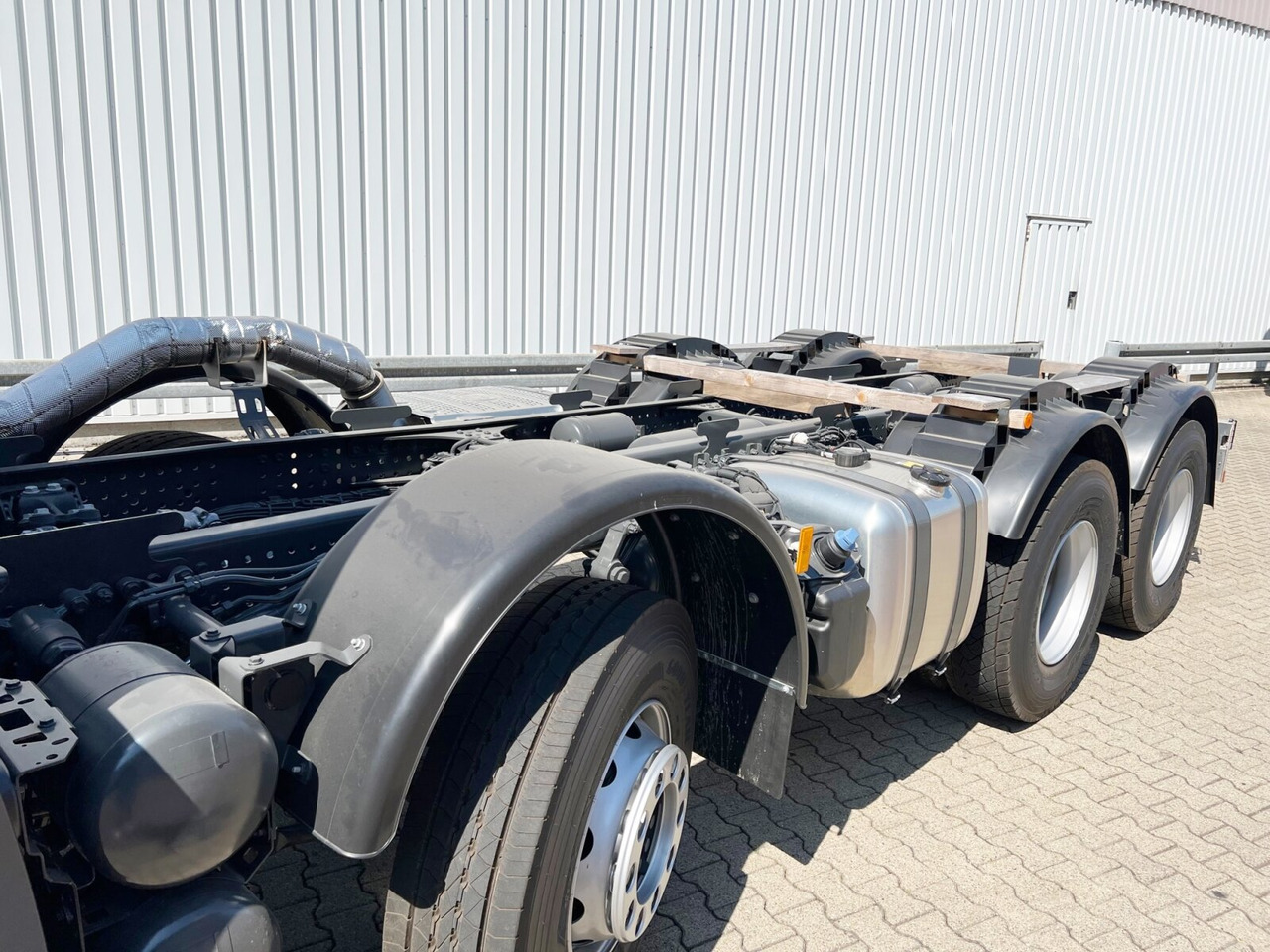 Mercedes-Benz Arocs 3240 8x4 Arocs 3240 8x4, 9/10m³ Mischer - Camião betoneira: foto 3 Mercedes-Benz Arocs 3240 8x4 Arocs 3240 8x4, 9/10m³ Mischer - Camião betoneira: foto 3