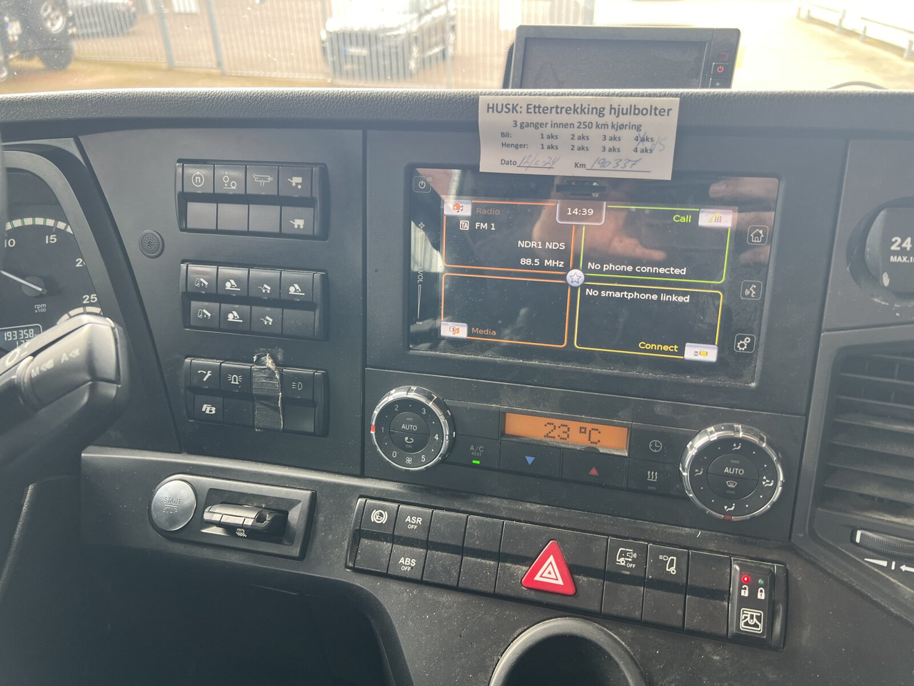 Mercedes-Benz Arocs 3253 K 8x4/4 Arocs 3253 K 8x4/4, Retarder - Camião polibenne: foto 3 Mercedes-Benz Arocs 3253 K 8x4/4 Arocs 3253 K 8x4/4, Retarder - Camião polibenne: foto 3