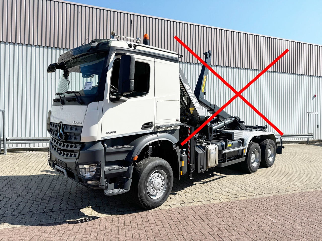 Mercedes-Benz Arocs 3351 AK 6x6 Arocs 3351 AK 6x6, Retarder, Navi, Grounder - Camião polibenne: foto 1 Mercedes-Benz Arocs 3351 AK 6x6 Arocs 3351 AK 6x6, Retarder, Navi, Grounder - Camião polibenne: foto 1