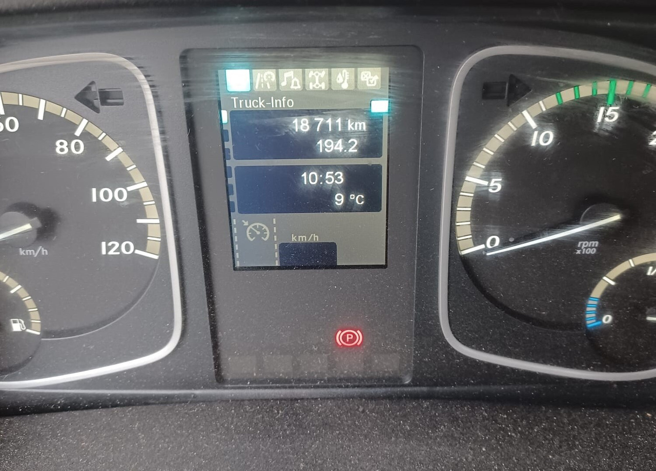 Mercedes-Benz Atego 1530 K 4x2 Atego 1530 K 4x2, 2x AHK - Camião basculante: foto 4 Mercedes-Benz Atego 1530 K 4x2 Atego 1530 K 4x2, 2x AHK - Camião basculante: foto 4