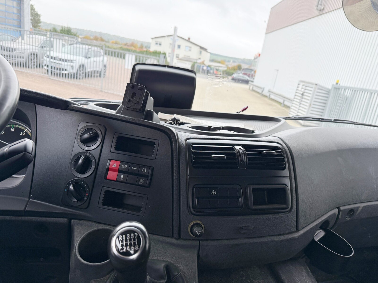 Mercedes-Benz Atego 1630 K 4x2 Atego 1630 K 4x2, Meiller 3-Seiten, 2 x AHK Öl - Camião basculante: foto 3 Mercedes-Benz Atego 1630 K 4x2 Atego 1630 K 4x2, Meiller 3-Seiten, 2 x AHK Öl - Camião basculante: foto 3