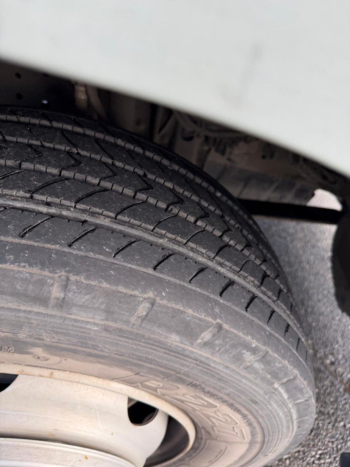 Mercedes-Benz Atego Atego 816 4 x 2 - Camião de caixa aberta/ Plataforma: foto 3 Mercedes-Benz Atego Atego 816 4 x 2 - Camião de caixa aberta/ Plataforma: foto 3