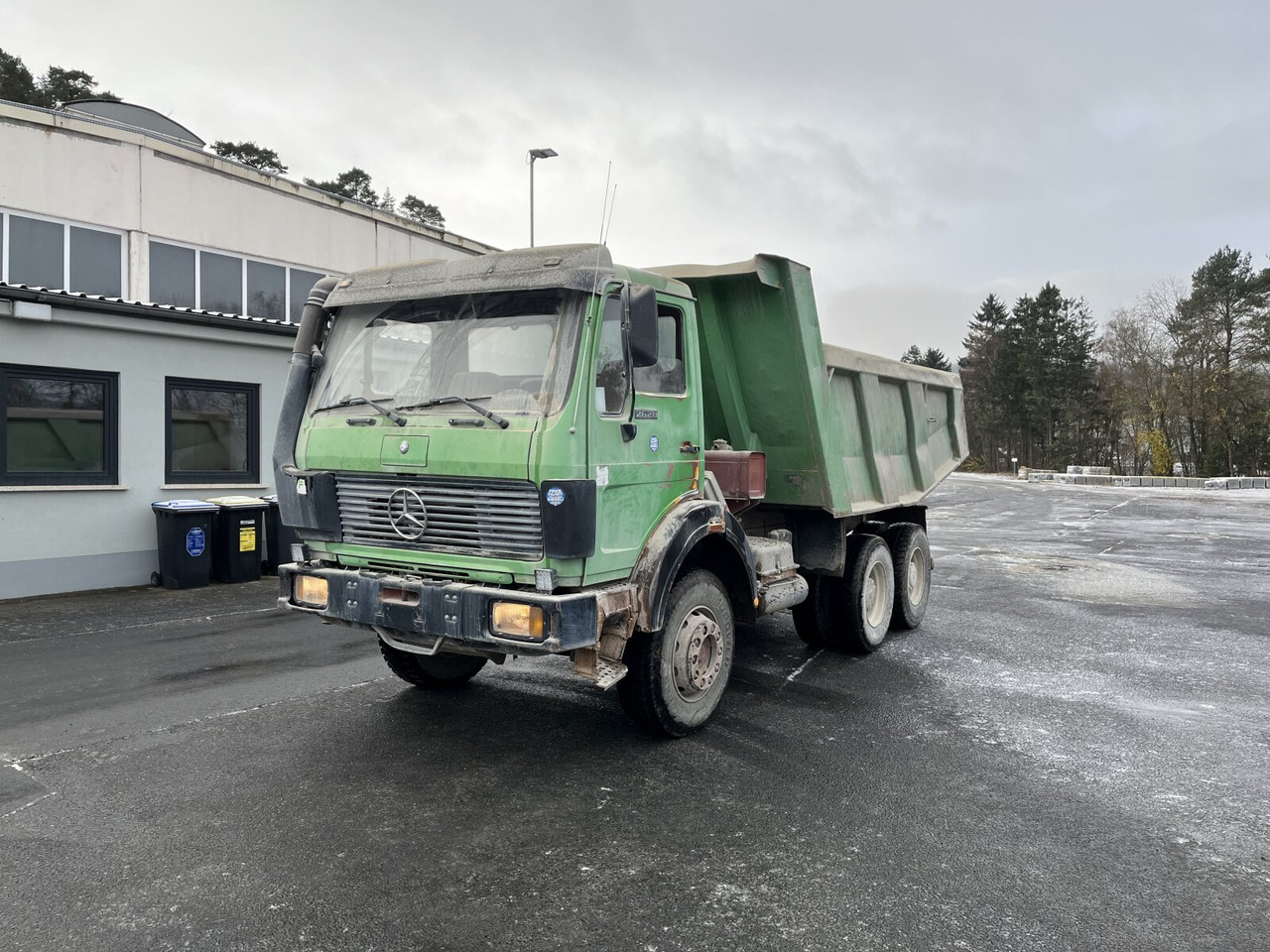 Mercedes-Benz NG 2628 K 6x4 NG 2628 K 6x4, V8, MEILLER Stahlmulde ca. 10³ - Dumper: foto 3 Mercedes-Benz NG 2628 K 6x4 NG 2628 K 6x4, V8, MEILLER Stahlmulde ca. 10³ - Dumper: foto 3