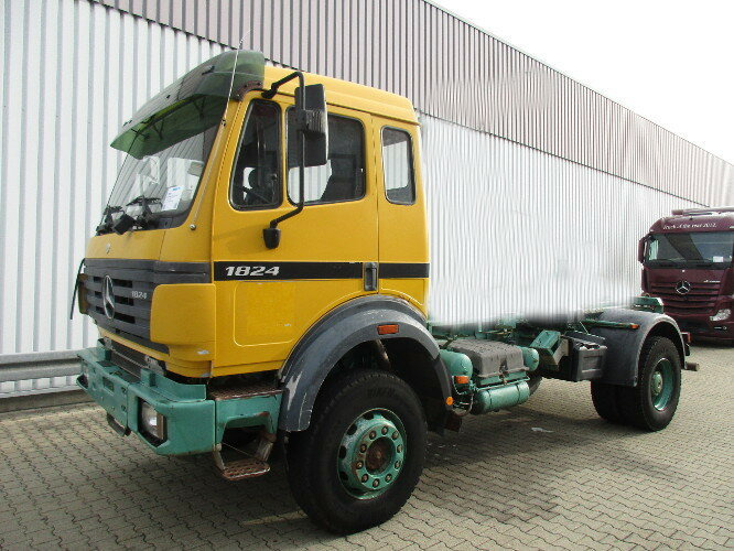 Mercedes-Benz SK 1824 AK 4x4 SK 1824 AK 4x4 Chassis - Camião chassi: foto 1 Mercedes-Benz SK 1824 AK 4x4 SK 1824 AK 4x4 Chassis - Camião chassi: foto 1