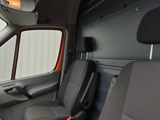Mercedes-Benz Sprinter 313 KA 4x2 Sprinter 313 KA 4x2 - Furgão: foto 4 Mercedes-Benz Sprinter 313 KA 4x2 Sprinter 313 KA 4x2 - Furgão: foto 4