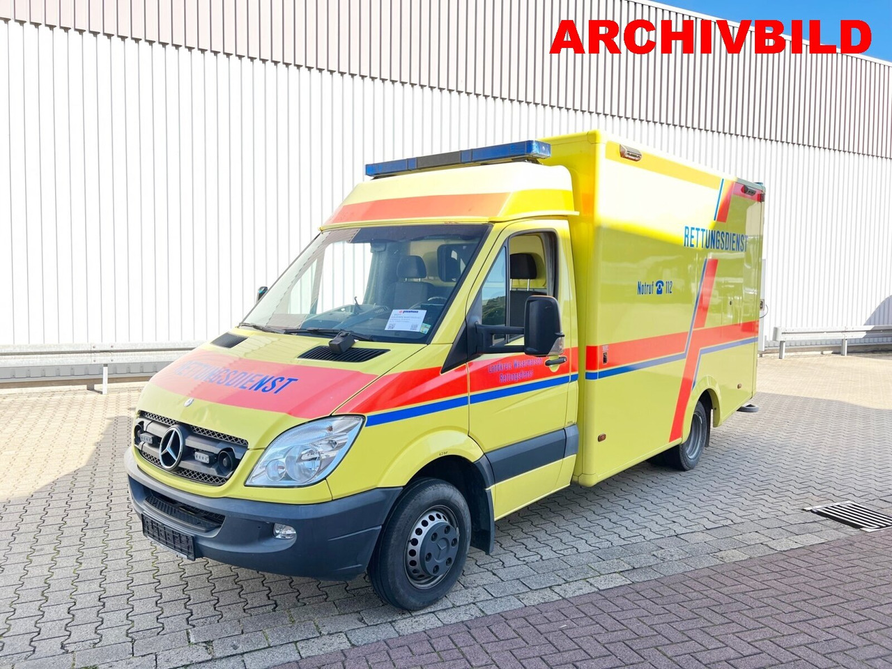 Mercedes-Benz Sprinter 516 CDI 4x4 Sprinter 516 CDI 4x4, Rettungswagen - Furgão: foto 1 Mercedes-Benz Sprinter 516 CDI 4x4 Sprinter 516 CDI 4x4, Rettungswagen - Furgão: foto 1