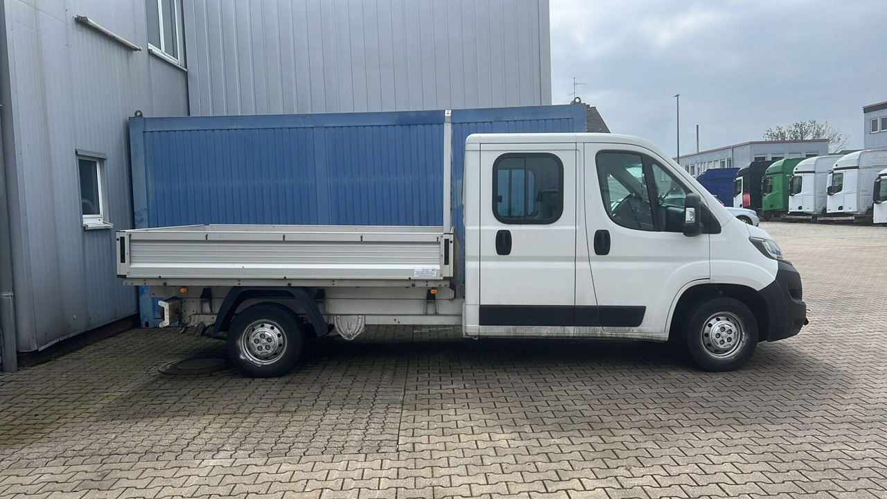 Peugeot Boxer 4x2 Doka Boxer 4x2 Doka - Carrinha de caixa aberta, Carrinha cabine dupla: foto 2 Peugeot Boxer 4x2 Doka Boxer 4x2 Doka - Carrinha de caixa aberta, Carrinha cabine dupla: foto 2