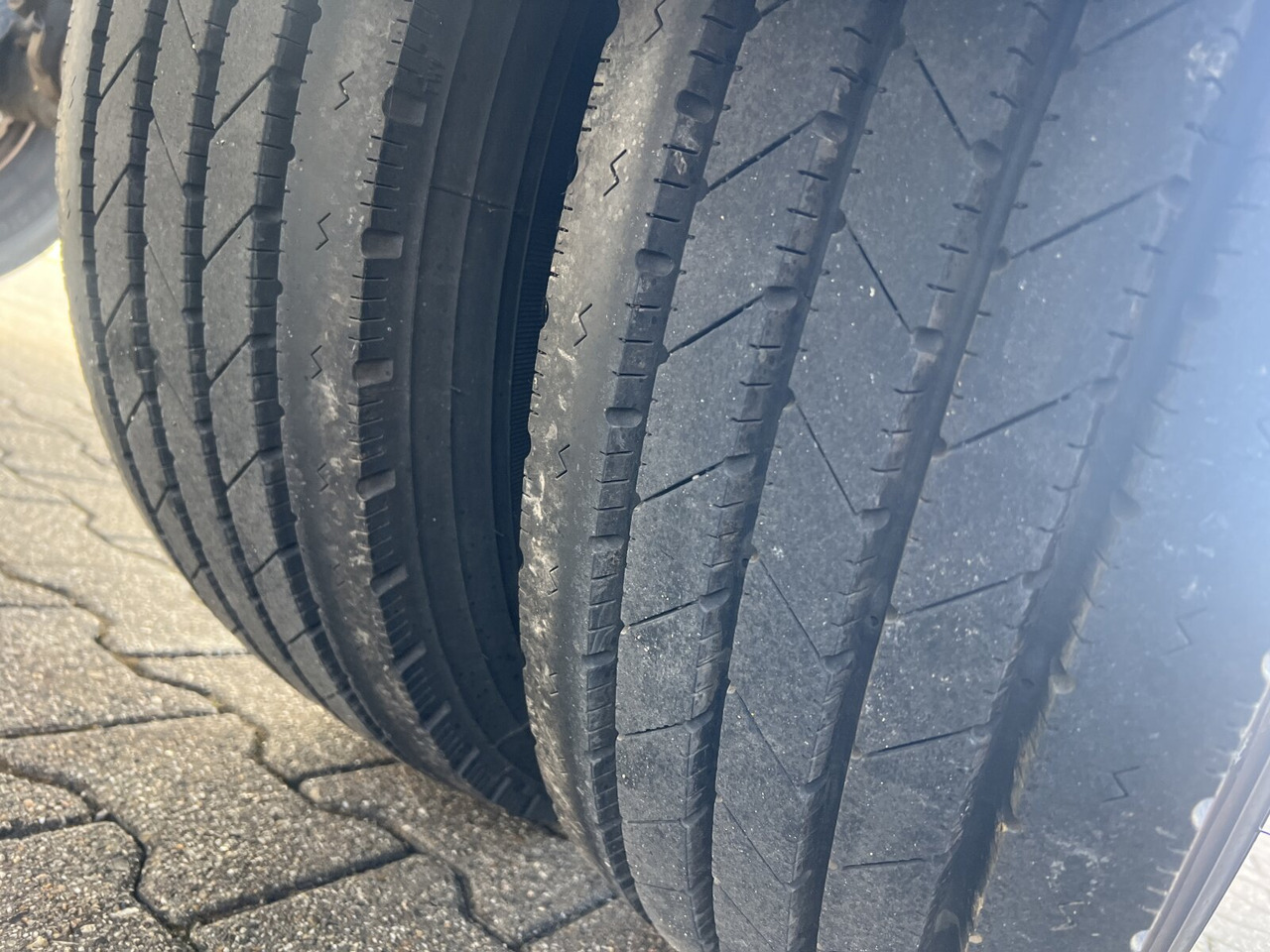 HKM A 18 ZB 3,4 A 18 ZB 3,4 Absetzanhänger, Verzinkt - Reboque: foto 5 HKM A 18 ZB 3,4 A 18 ZB 3,4 Absetzanhänger, Verzinkt - Reboque: foto 5