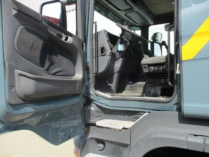 Scania R420 CB 8x4 MNZ R420 CB 8x4 MNZ, Retarder, Euro4 - Camião polibenne: foto 3 Scania R420 CB 8x4 MNZ R420 CB 8x4 MNZ, Retarder, Euro4 - Camião polibenne: foto 3