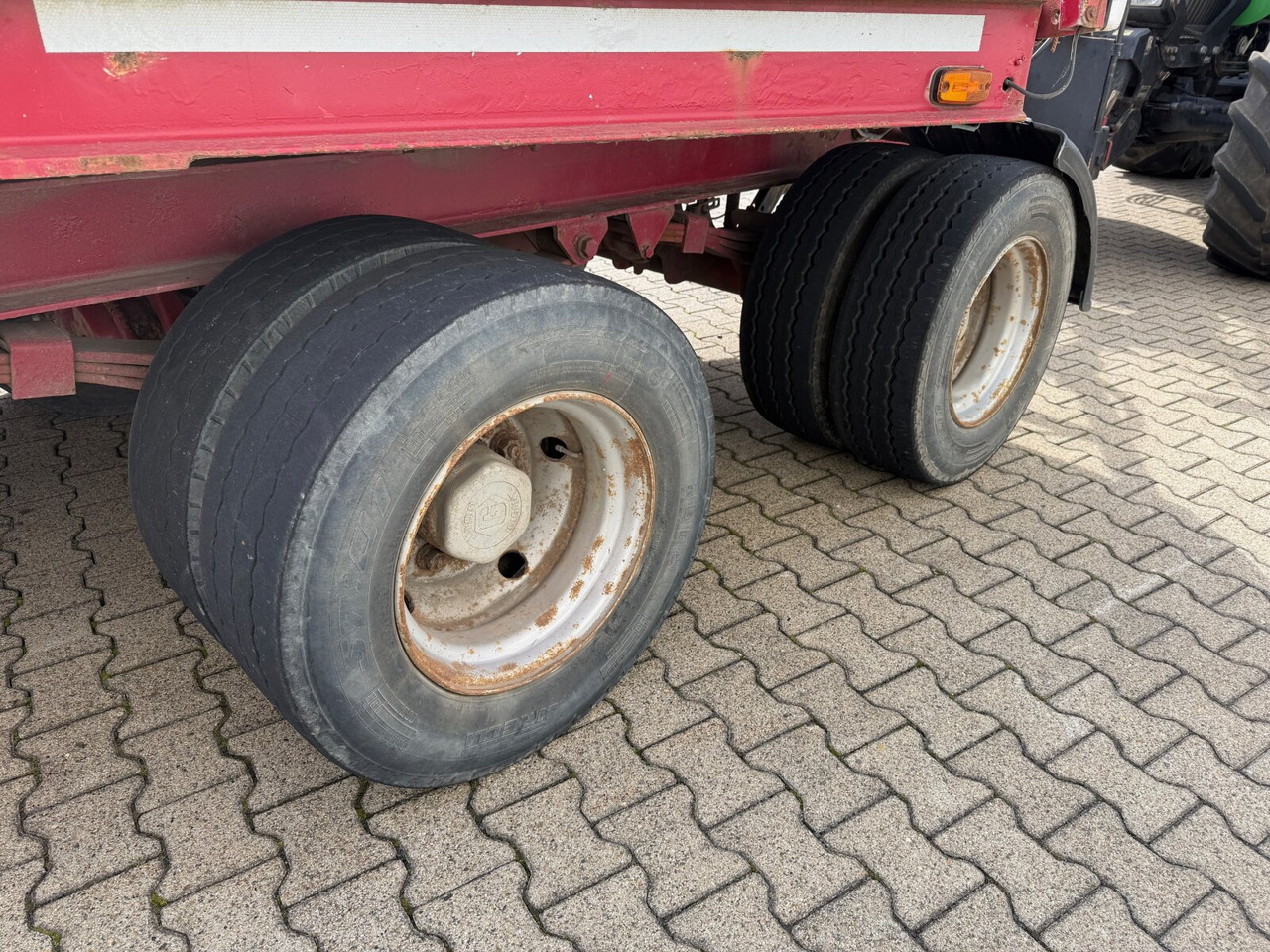 T 4 Komapkt 40.0 T 4 Kompakt 40.0, Verbr. auf 3m, hydr. Rampen - Reboque baixa: foto 4 T 4 Komapkt 40.0 T 4 Kompakt 40.0, Verbr. auf 3m, hydr. Rampen - Reboque baixa: foto 4