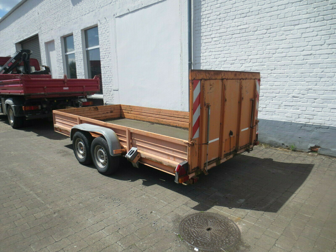 TTS-3,5 mit Auffahrrampe TTS-3,5 mit Auffahrrampe - Reboque porta máquinas: foto 3 TTS-3,5 mit Auffahrrampe TTS-3,5 mit Auffahrrampe - Reboque porta máquinas: foto 3