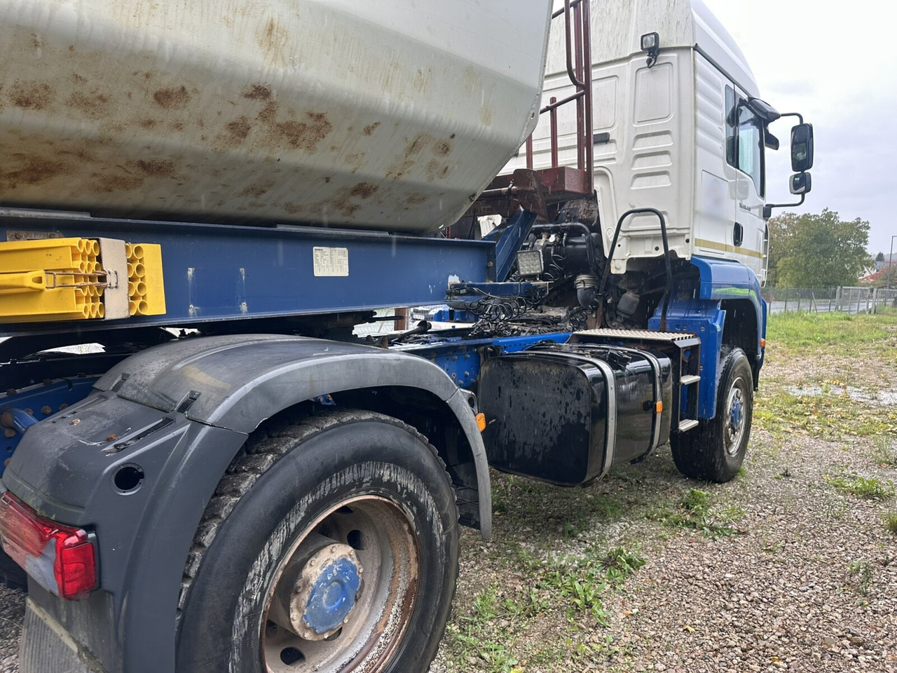MAN TGA 18.440 4x4 TGA 18.440 4x4 - Tractor: foto 3 MAN TGA 18.440 4x4 TGA 18.440 4x4 - Tractor: foto 3
