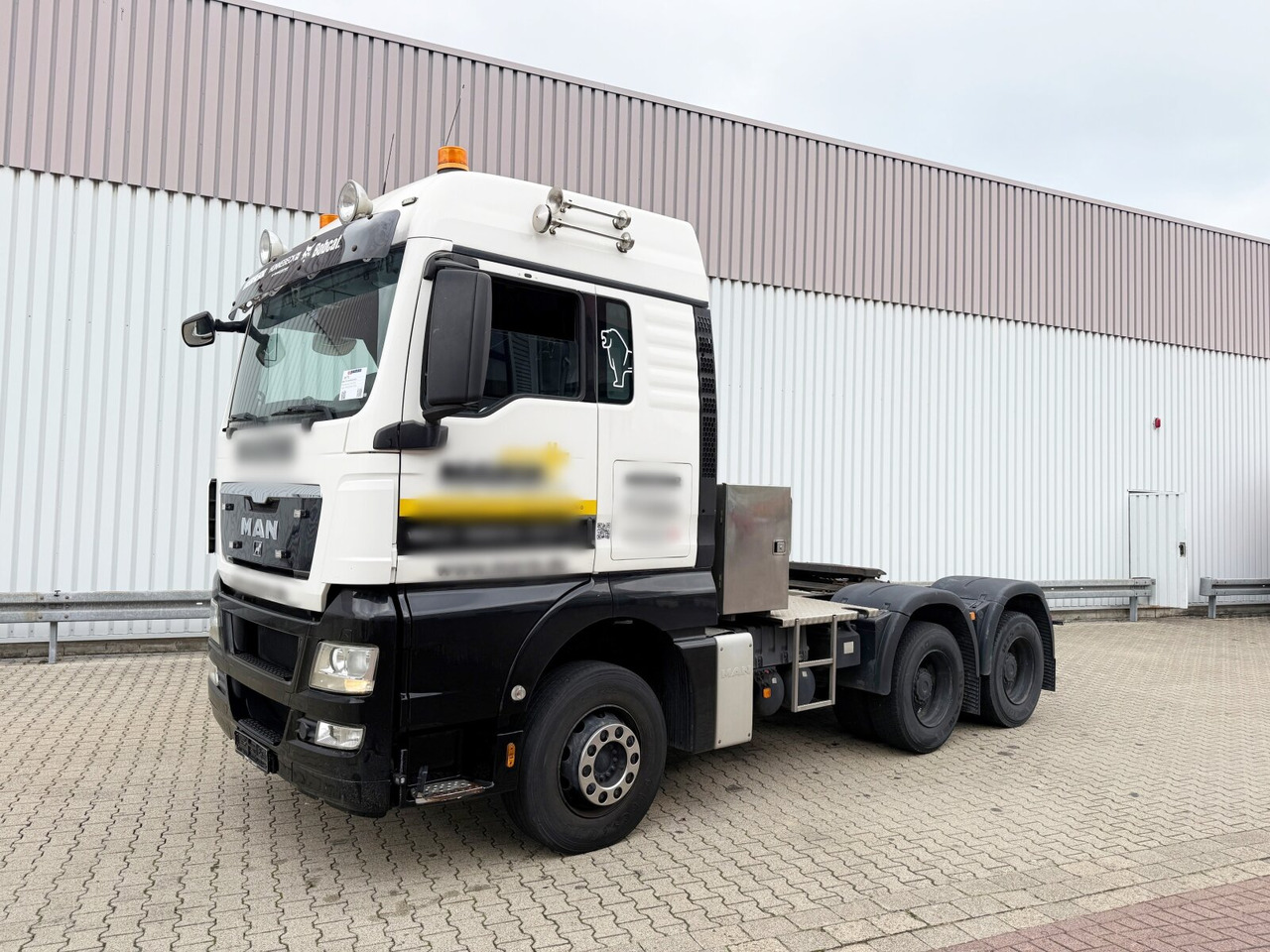 MAN TGX 26.480 6x4 BLS TGX 26.480 6x4 BLS, Retarder, XLX, Standklima, Hydraulik, zGG 90t - Tractor: foto 1 MAN TGX 26.480 6x4 BLS TGX 26.480 6x4 BLS, Retarder, XLX, Standklima, Hydraulik, zGG 90t - Tractor: foto 1