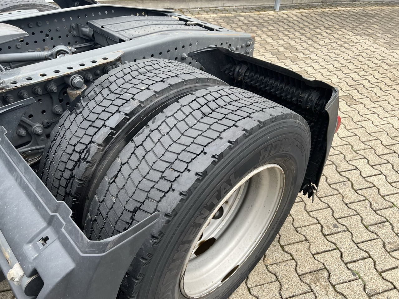 Mercedes-Benz Actros 1842 LS 4x2 Actros 1842 LS 4x2, 6x VORHANDEN - Tractor: foto 2 Mercedes-Benz Actros 1842 LS 4x2 Actros 1842 LS 4x2, 6x VORHANDEN - Tractor: foto 2