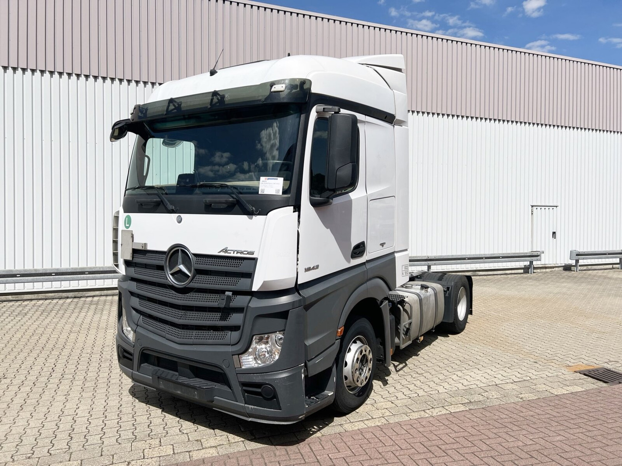 Mercedes-Benz Actros 1842 LS 4x2 Actros 1842 LS 4x2, 7x VORHANDEN - Tractor: foto 1 Mercedes-Benz Actros 1842 LS 4x2 Actros 1842 LS 4x2, 7x VORHANDEN - Tractor: foto 1