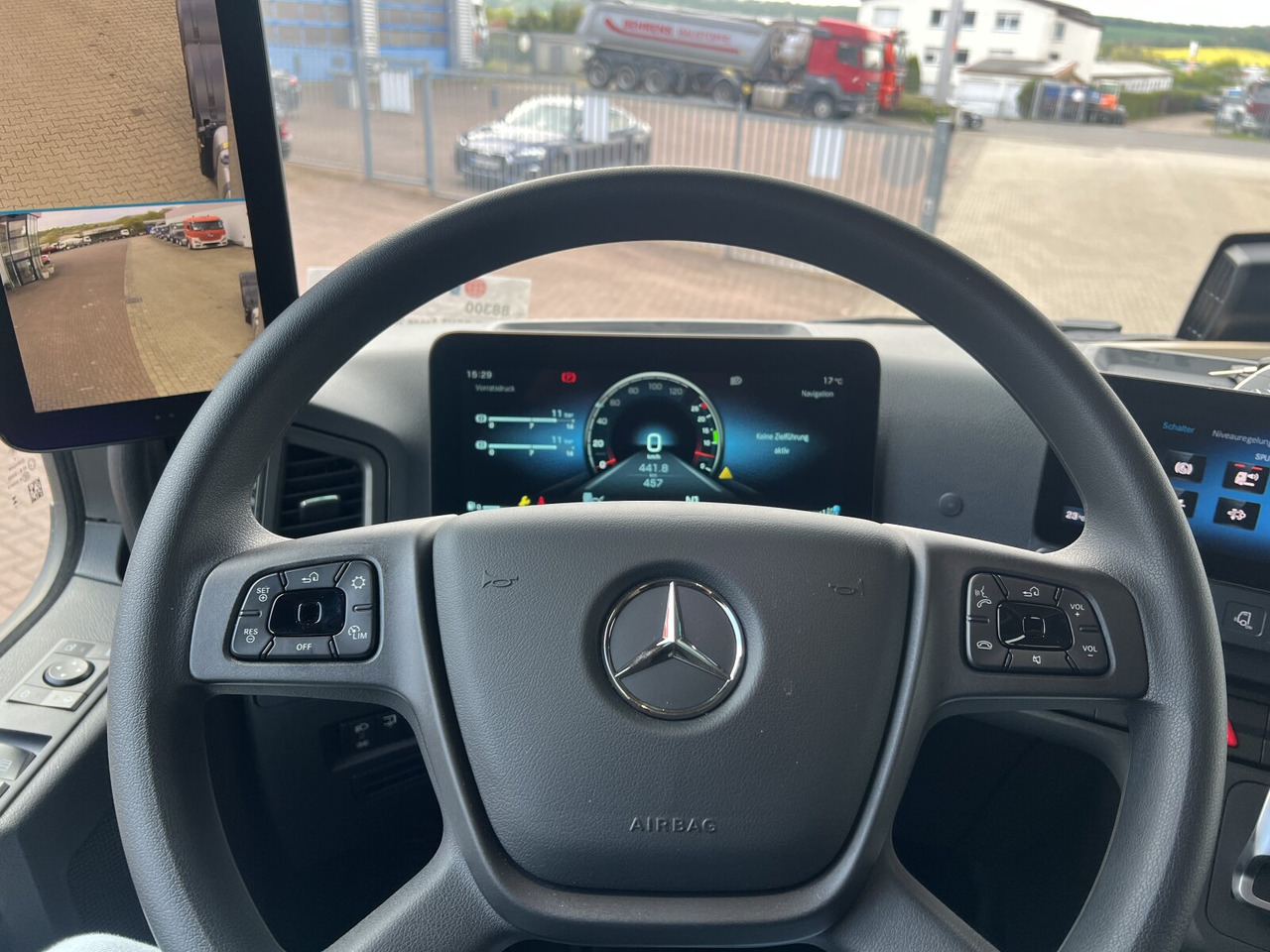 Mercedes-Benz Actros 3363 LS 6x4 Actros 3363 LS 6x4, Retarder, SoloStar, MultimediaCockpit, Navi, LED - Tractor: foto 3 Mercedes-Benz Actros 3363 LS 6x4 Actros 3363 LS 6x4, Retarder, SoloStar, MultimediaCockpit, Navi, LED - Tractor: foto 3