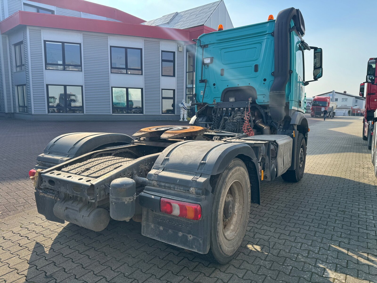 Mercedes-Benz Arocs 1842 LS 4x4 HAD Arocs 1842 LS 4x4 HAD, HydroDrive, Kipphydraulik - Tractor: foto 3 Mercedes-Benz Arocs 1842 LS 4x4 HAD Arocs 1842 LS 4x4 HAD, HydroDrive, Kipphydraulik - Tractor: foto 3