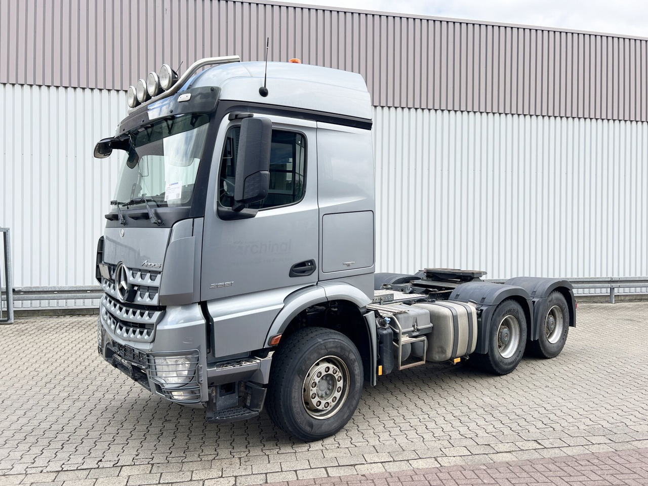 Mercedes-Benz Arocs 2651 LS 6x4 Arocs 2651 LS 6x4, Retarder, StreamSpace, Hydraulik - Tractor: foto 1 Mercedes-Benz Arocs 2651 LS 6x4 Arocs 2651 LS 6x4, Retarder, StreamSpace, Hydraulik - Tractor: foto 1