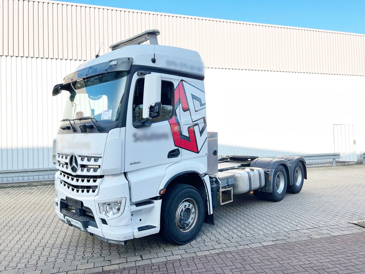 Mercedes-Benz Arocs 3351 LS 6x4 Arocs 3351 LS 6x4, StreamSpace, Bi-Xenon, Hydraulik - Tractor: foto 1 Mercedes-Benz Arocs 3351 LS 6x4 Arocs 3351 LS 6x4, StreamSpace, Bi-Xenon, Hydraulik - Tractor: foto 1
