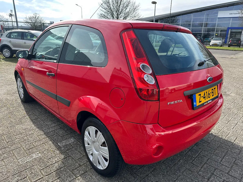 Ford Fiesta TDCi 1.4 + AIRCO + CARPLAY + REAR CAMERA + 194.511 KM - Hatchback: foto 3 Ford Fiesta TDCi 1.4 + AIRCO + CARPLAY + REAR CAMERA + 194.511 KM - Hatchback: foto 3