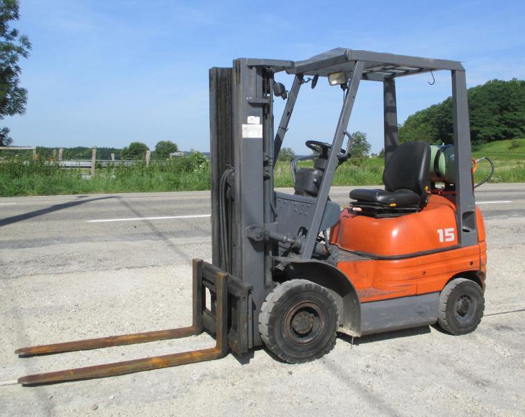 Toyota 426FGF15 - Empilhador: foto 3 Toyota 426FGF15 - Empilhador: foto 3