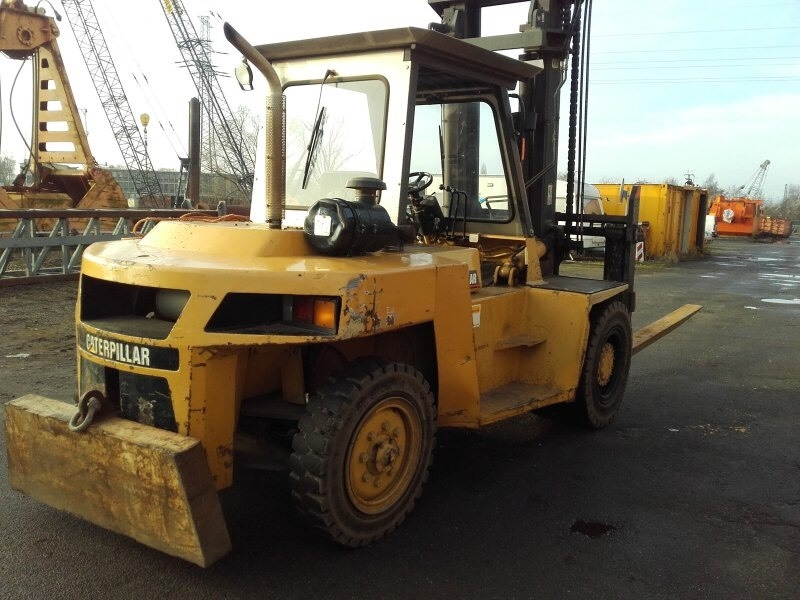 CAT DP90 - Empilhador a diesel: foto 3 CAT DP90 - Empilhador a diesel: foto 3