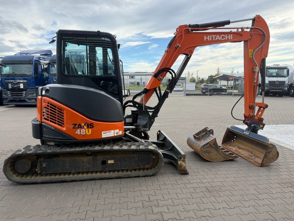 Hitachi ZX 48 U-3 CLR  - Mini escavadeira: foto 4 Hitachi ZX 48 U-3 CLR  - Mini escavadeira: foto 4