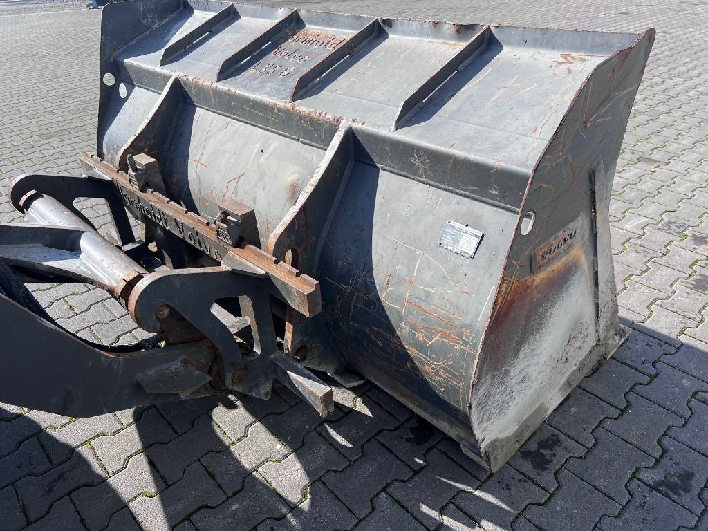 Pá carregadora de rodas Volvo L 35 G: foto 8