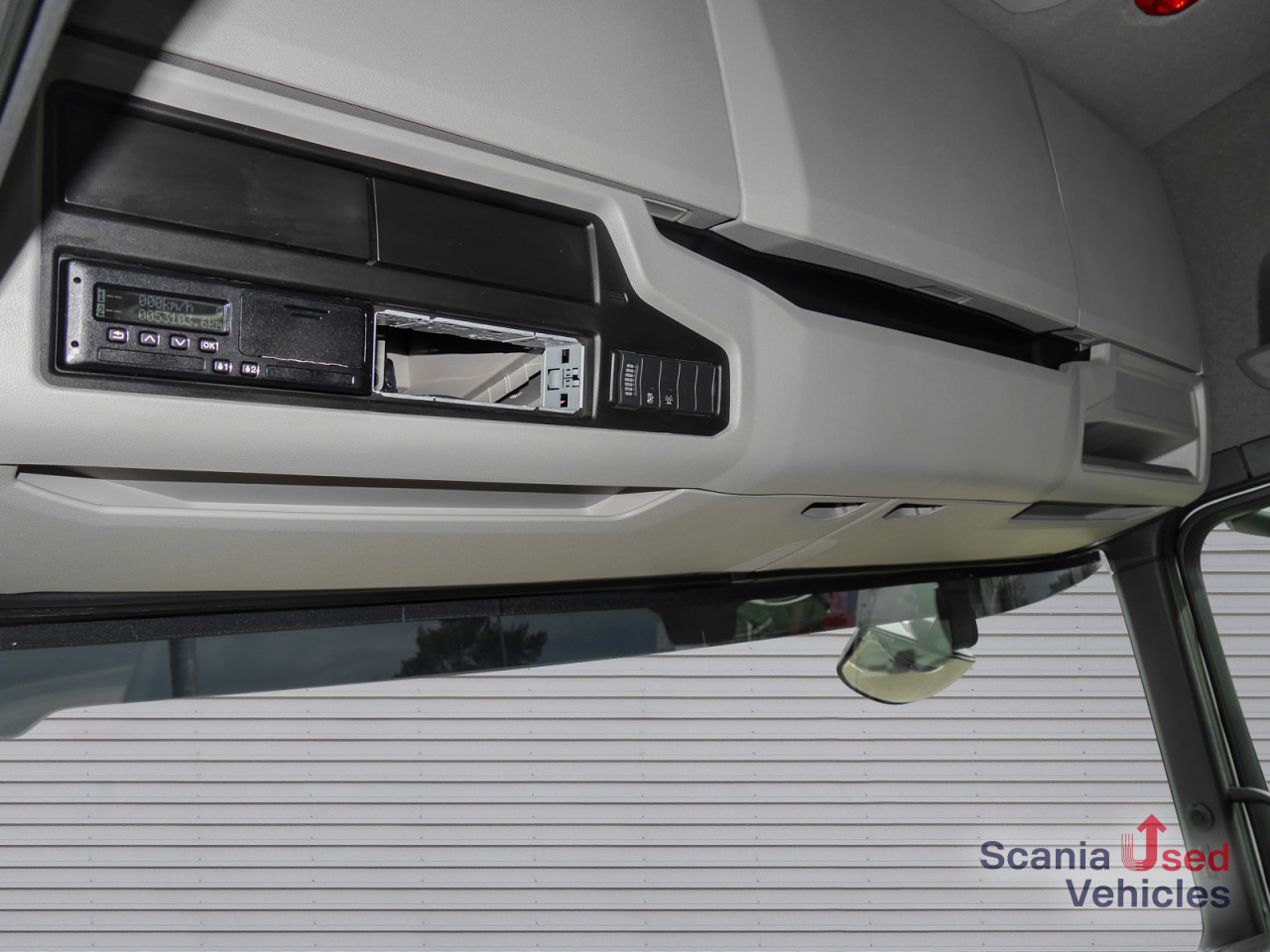 SCANIA R 460 B6x2*4NA - SUPER - PALFINGER PH T 20 - Camião polibenne: foto 5 SCANIA R 460 B6x2*4NA - SUPER - PALFINGER PH T 20 - Camião polibenne: foto 5