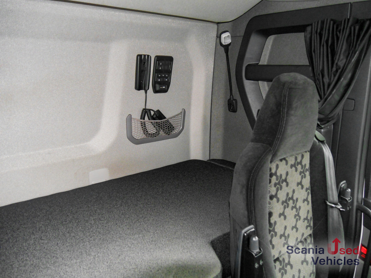 SCANIA R 460 A4x2EB - SUPER - - Tractor: foto 2 SCANIA R 460 A4x2EB - SUPER - - Tractor: foto 2