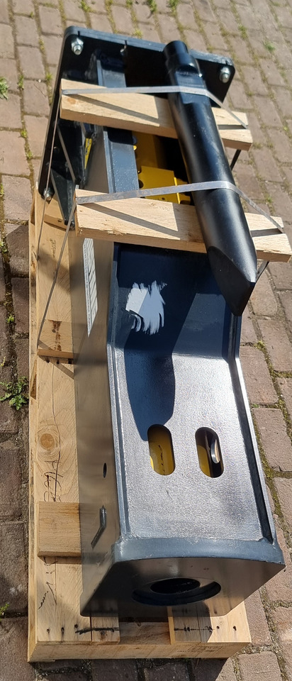 MUSTANG HM550 - Martelo hidráulico para Escavadeira: foto 4 MUSTANG HM550 - Martelo hidráulico para Escavadeira: foto 4
