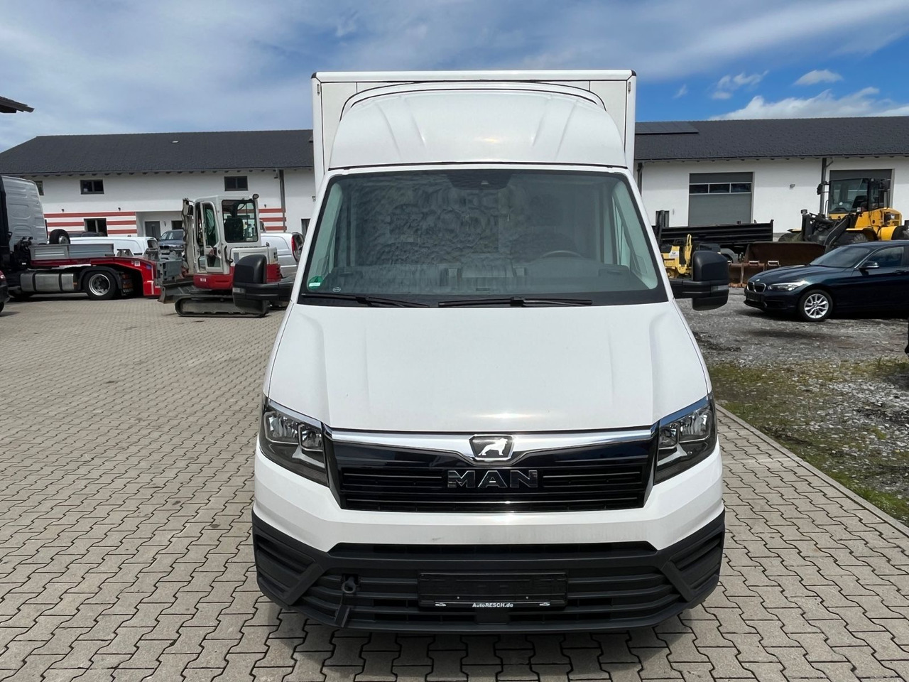 MAN TGE 5.180 RKB Koffer Turboladerschaden - Carrinha de contentor: foto 4 MAN TGE 5.180 RKB Koffer Turboladerschaden - Carrinha de contentor: foto 4