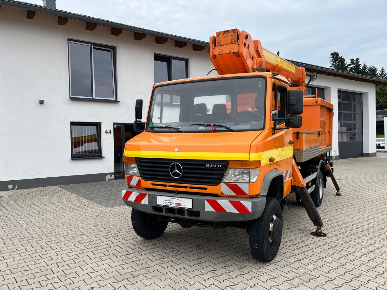 Mercedes-Benz Vario 814 DA 4x4 Ruthmann T 170 - Caminhão com plataforma aérea: foto 3 Mercedes-Benz Vario 814 DA 4x4 Ruthmann T 170 - Caminhão com plataforma aérea: foto 3