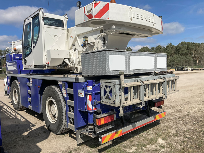 Liebherr LTM 1030-2.1 - Grua móvel: foto 2 Liebherr LTM 1030-2.1 - Grua móvel: foto 2