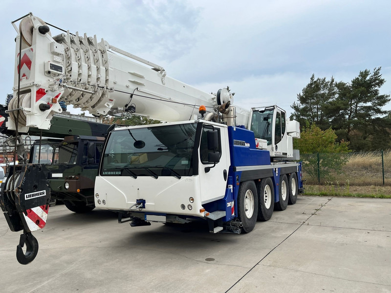 Liebherr LTM 1070-4.2 - Grua móvel: foto 1 Liebherr LTM 1070-4.2 - Grua móvel: foto 1