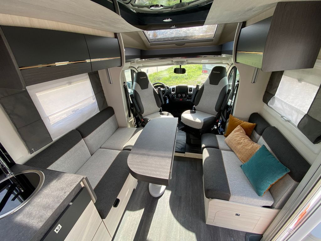 Autocaravana perfilada Chausson T 747, face to face: foto 13