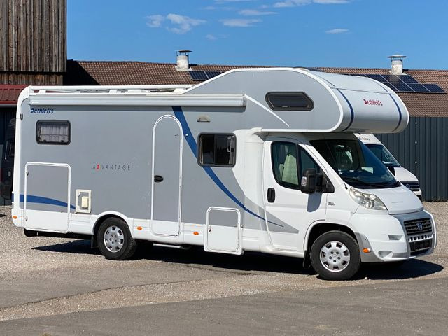 Dethleffs A 7071, Solar,SAT,AHK - Autocaravana capucine: foto 1 Dethleffs A 7071, Solar,SAT,AHK - Autocaravana capucine: foto 1