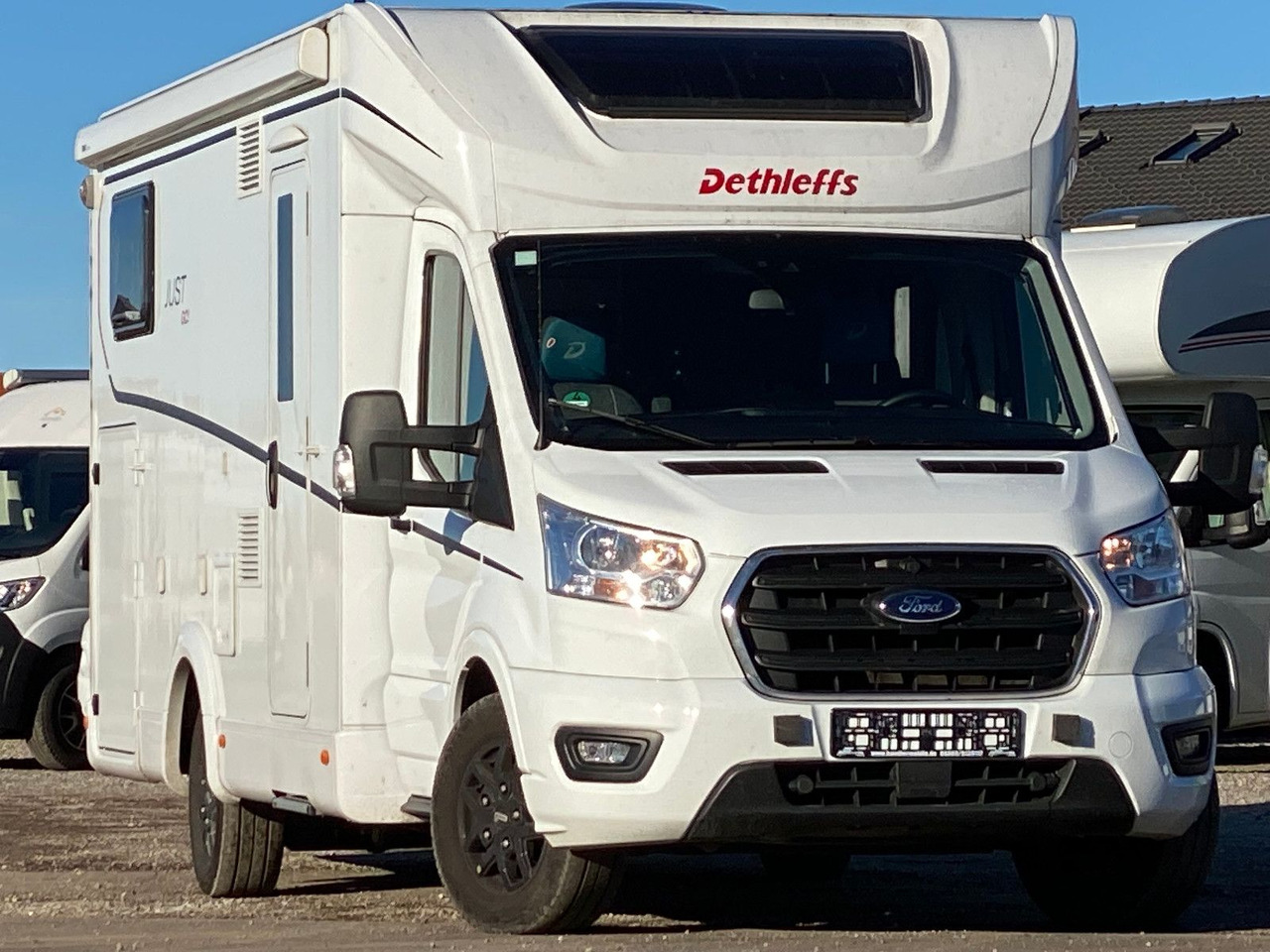 Dethleffs Just Go T 7055 EB, Hubbett, SAT, Lithium - Autocaravana perfilada: foto 1 Dethleffs Just Go T 7055 EB, Hubbett, SAT, Lithium - Autocaravana perfilada: foto 1