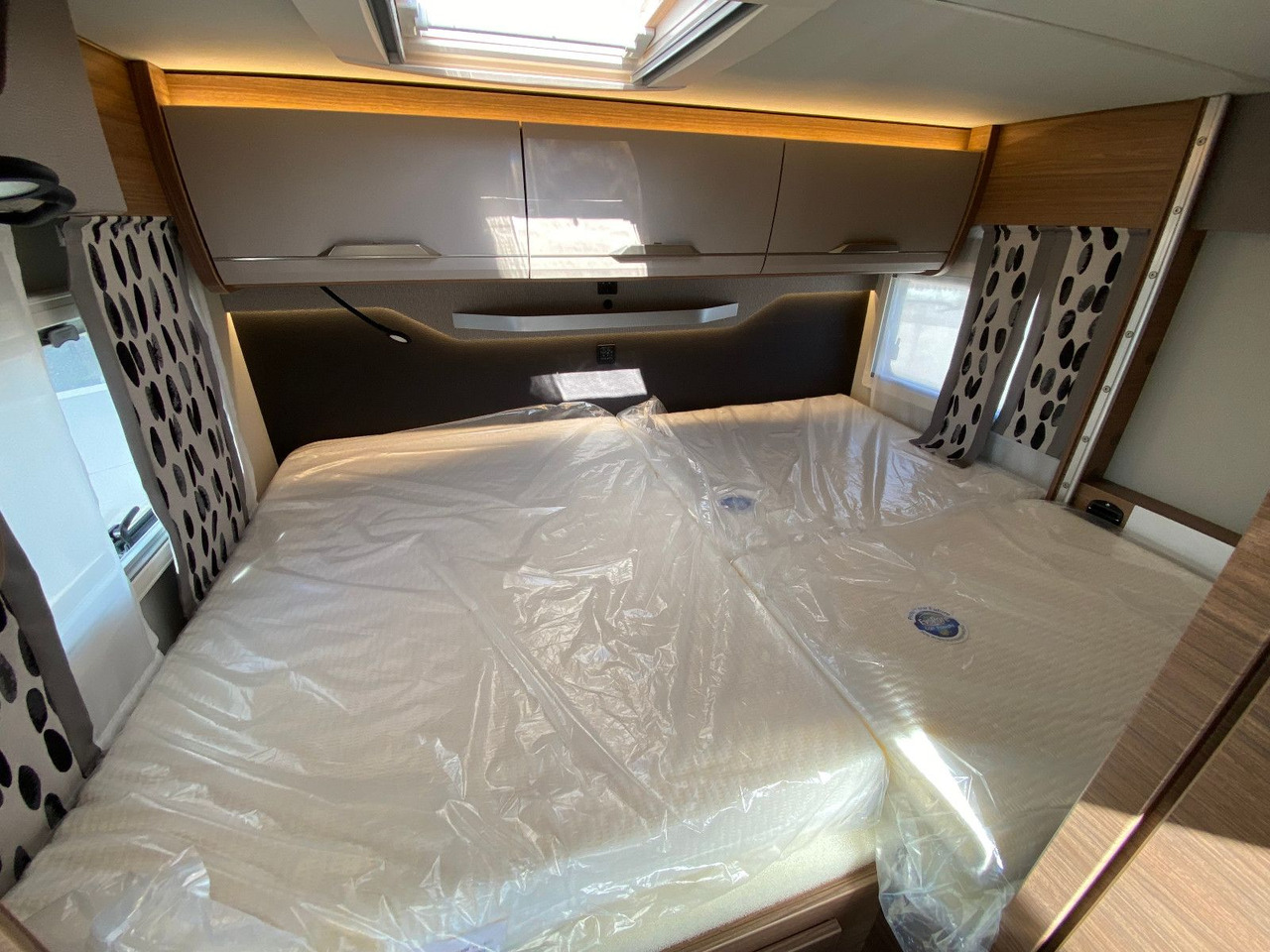 Autocaravana perfilada Knaus TOURER Vansation 500 MQ,4 Personen,AHK,slidebett: foto 13