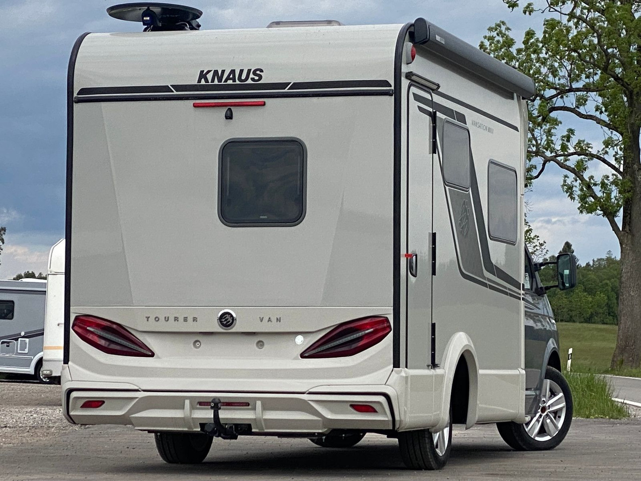 Knaus Tourer Van 500 LT, slide Bett, Tageszulassung - Autocaravana perfilada: foto 5 Knaus Tourer Van 500 LT, slide Bett, Tageszulassung - Autocaravana perfilada: foto 5