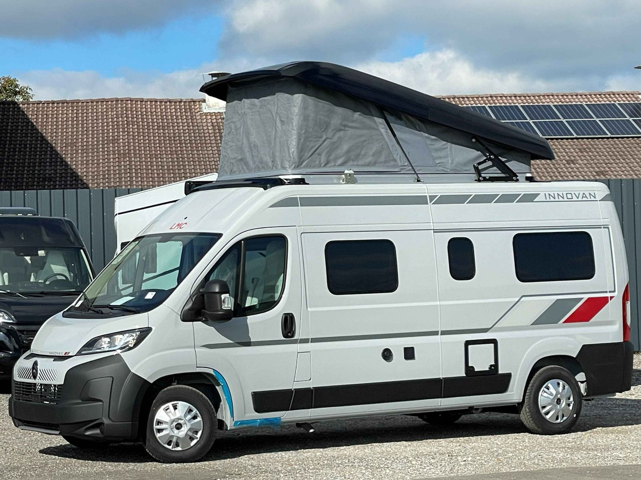 LMC INNOVAN 600 ,ASD, Aufstelldach,26 Modell,Navi - Campervan: foto 5 LMC INNOVAN 600 ,ASD, Aufstelldach,26 Modell,Navi - Campervan: foto 5