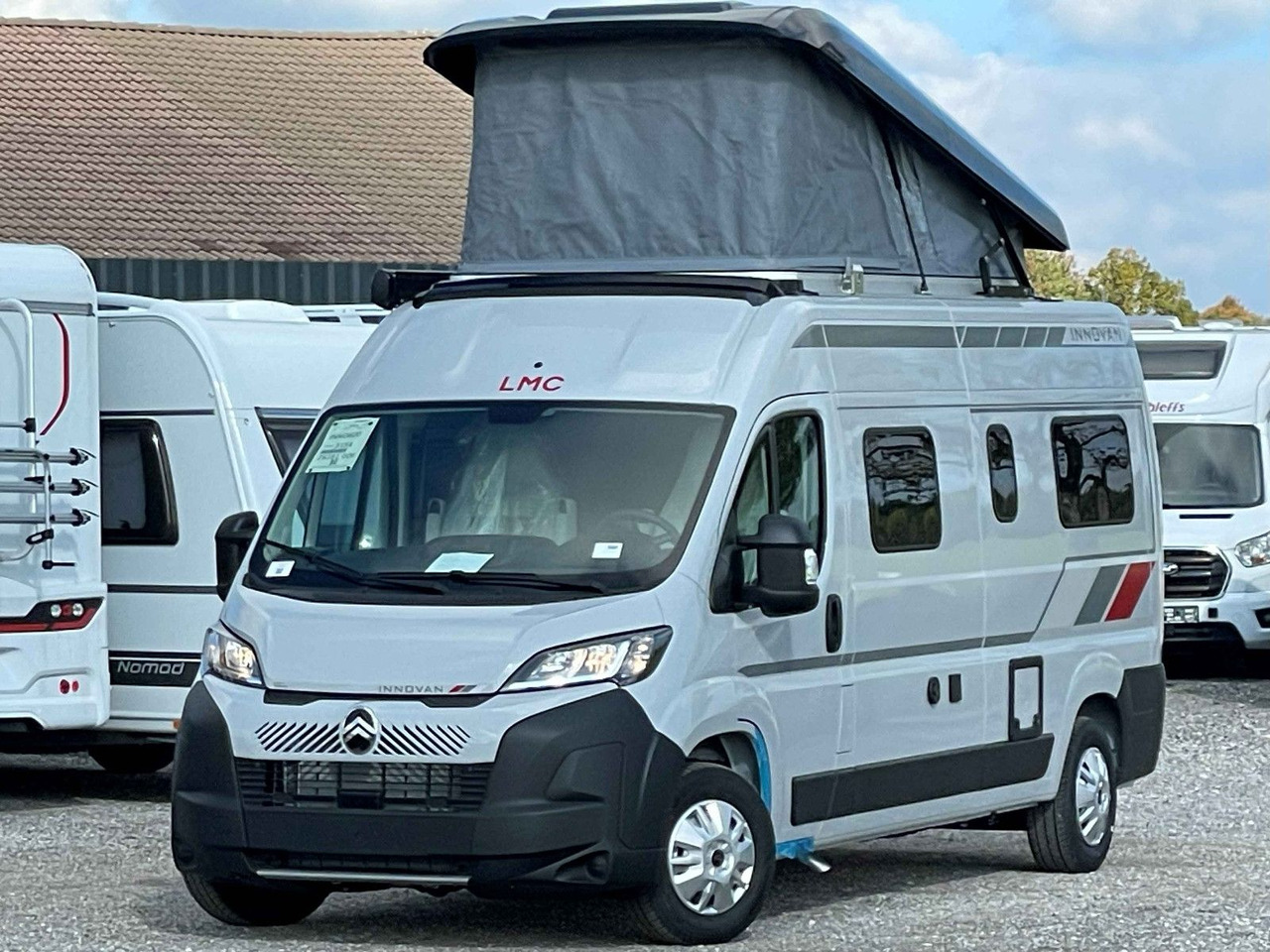 LMC INNOVAN 600 ,ASD, Aufstelldach,26 Modell,Navi - Campervan: foto 1 LMC INNOVAN 600 ,ASD, Aufstelldach,26 Modell,Navi - Campervan: foto 1