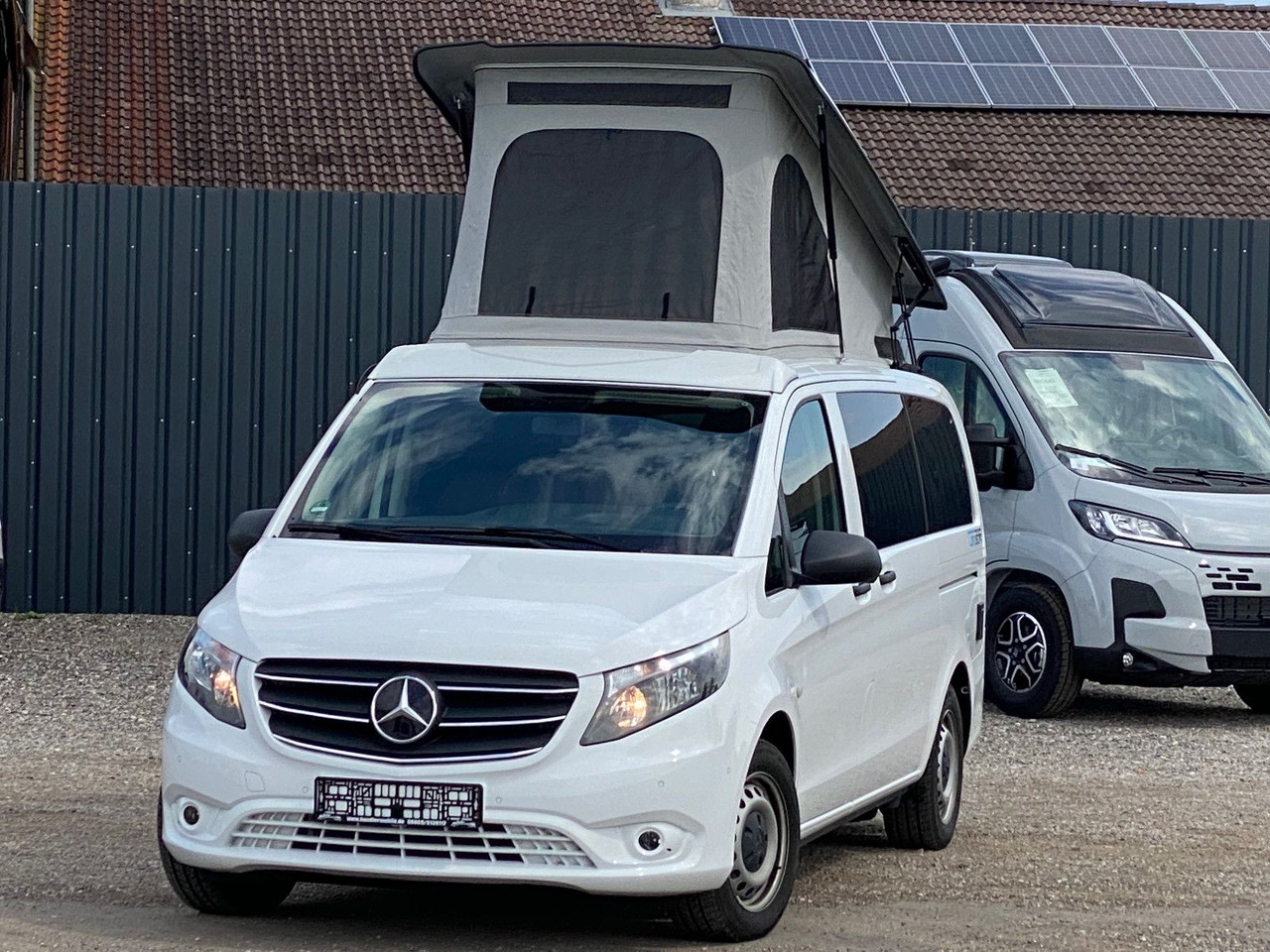 Pössl Campstar Mercedes Vito Tourer Pro Lang - Campervan: foto 2 Pössl Campstar Mercedes Vito Tourer Pro Lang - Campervan: foto 2