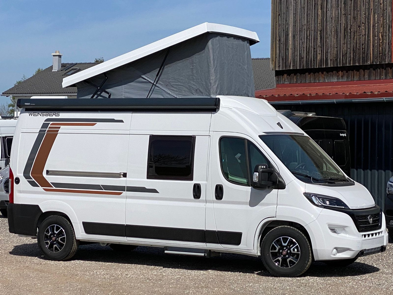 Weinsberg CaraBus 600 MQ, Aufstelldach - Campervan: foto 1 Weinsberg CaraBus 600 MQ, Aufstelldach - Campervan: foto 1