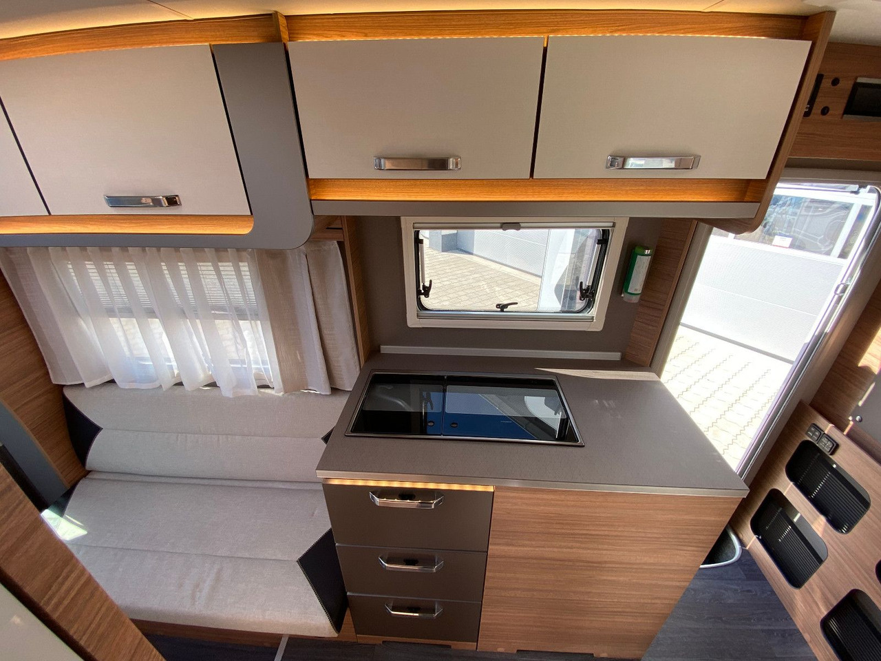 Autocaravana perfilada novo Weinsberg X-Cursion Van Edition 500 LT, Solar Automatik Weinsberg X-Cursion Van Edition 500 LT, Solar Automatik: foto 13